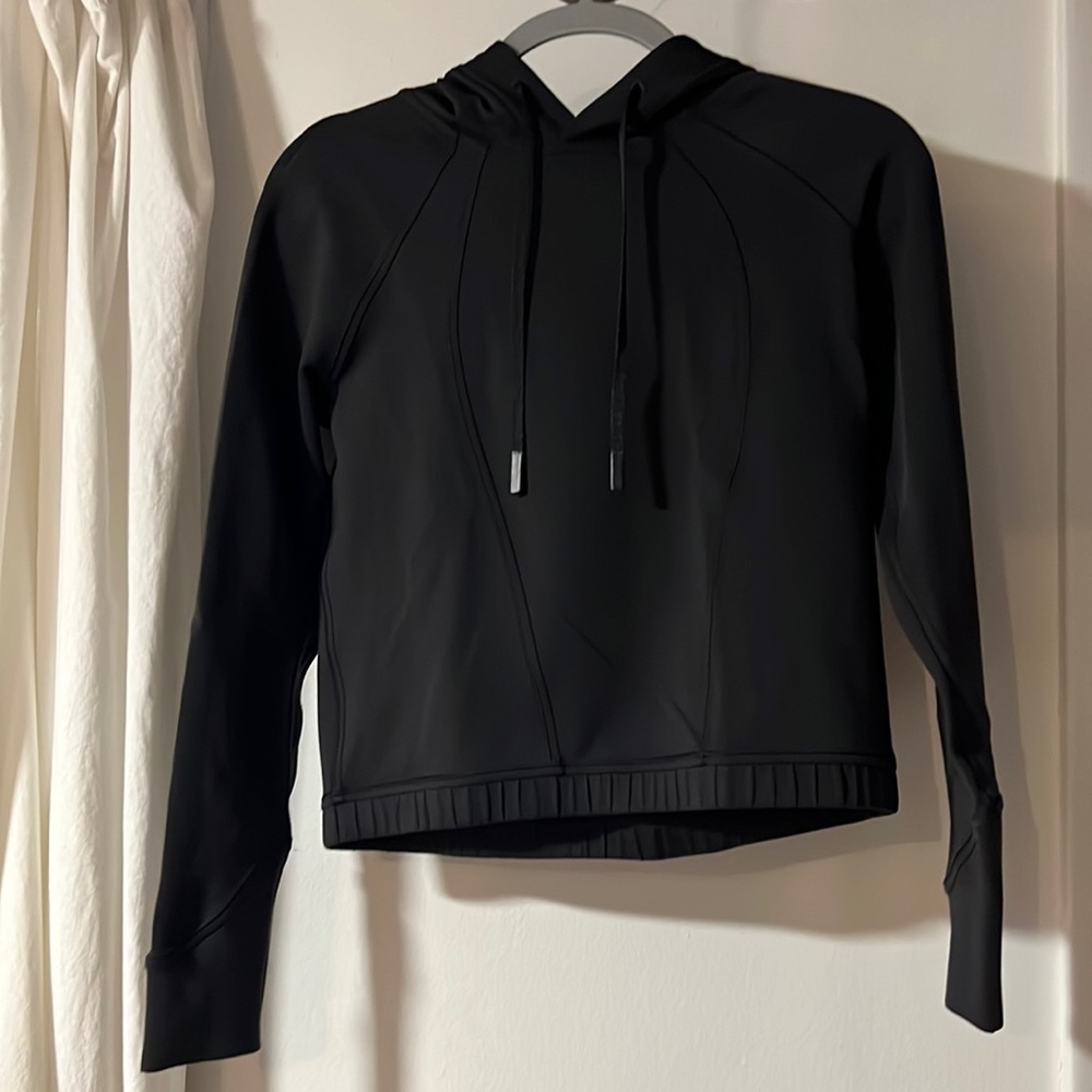 Lululemon Cropped Nulux Hoodie